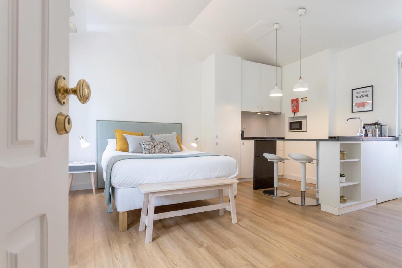 Setubal Citycenter Studios Экстерьер фото