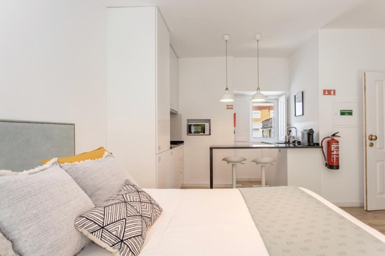 Setubal Citycenter Studios Экстерьер фото